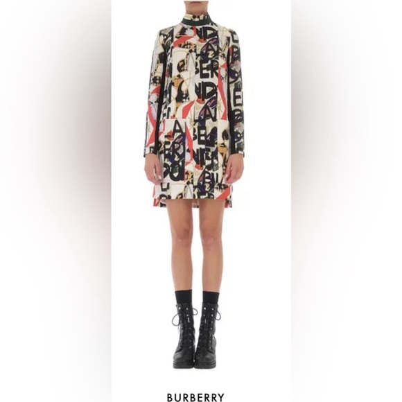 ❌❌sold❌❌Burberry London Zoya High-Neck Graffiti-Print Dress - Picture 5 of 9